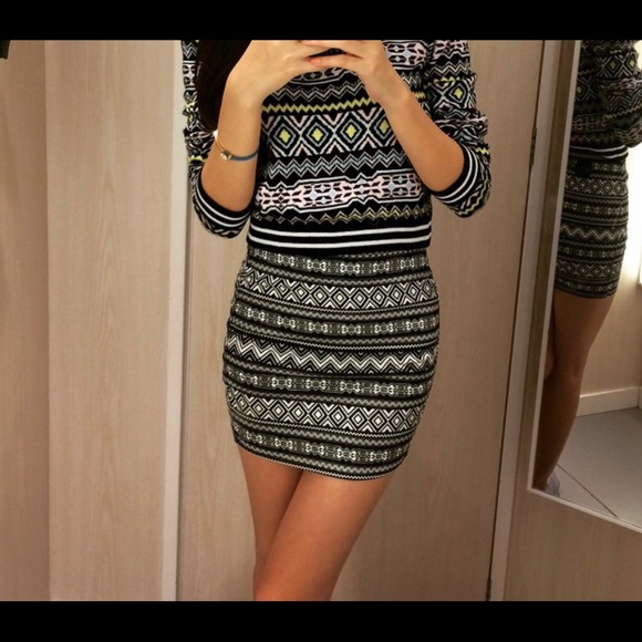 H&M Aztec Print Skirt - Picture 3 of 3